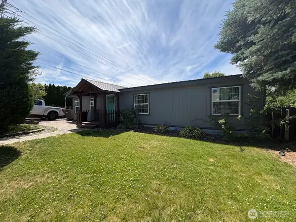 1640 SE 3rd Street, East Wenatchee, WA 98802