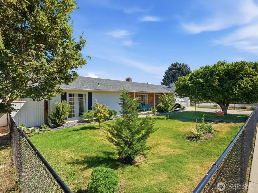 934 Stevens Street, Wenatchee, WA 98801 - #2