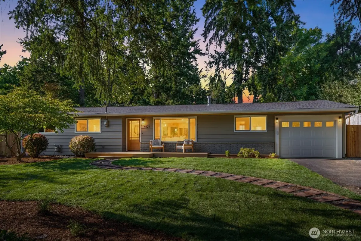 9121 228th Street Sw, Edmonds, WA 98026 - #1