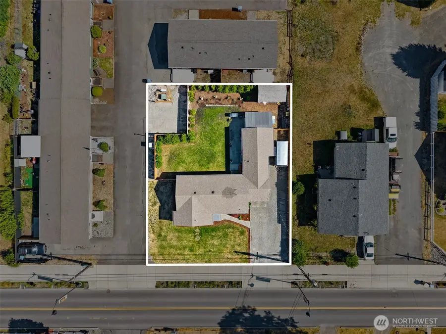2801 Borst Avenue, Centralia, WA 98531 - #2
