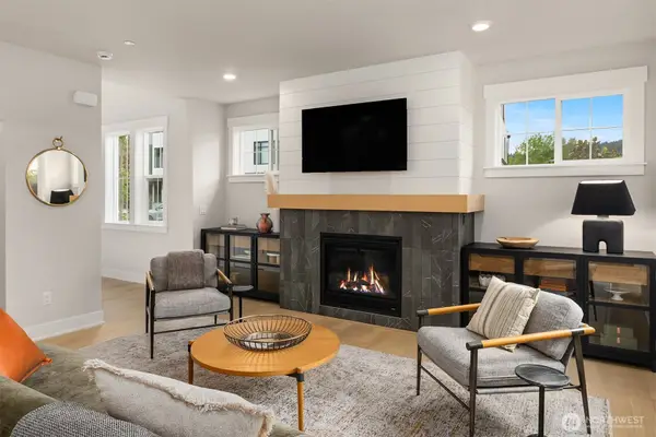 14834 NE 143rd Place #12, Woodinville, WA 98072