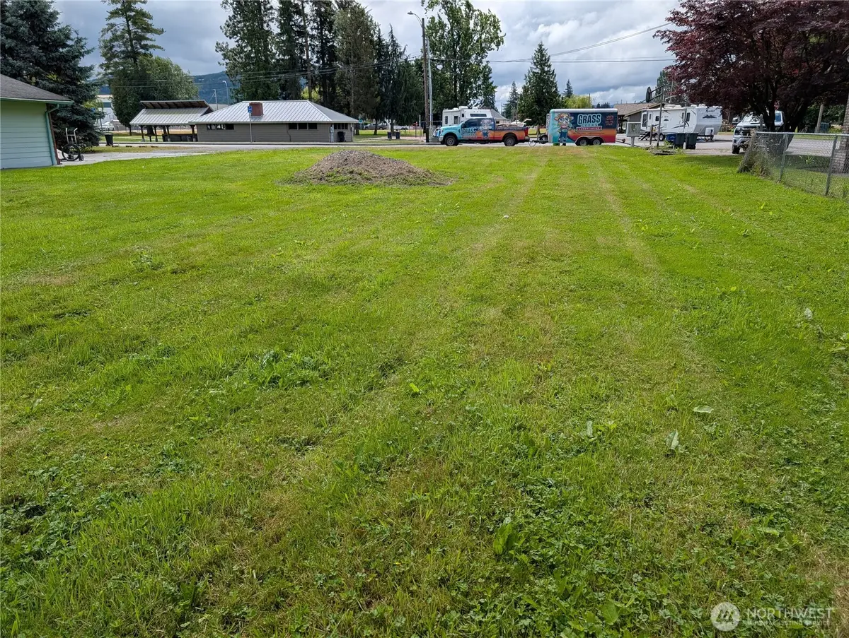 322 W Munro Street, Sedro Woolley, WA 98284 - #1