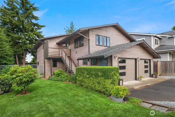 15417 21st Avenue Sw, Burien, WA 98166