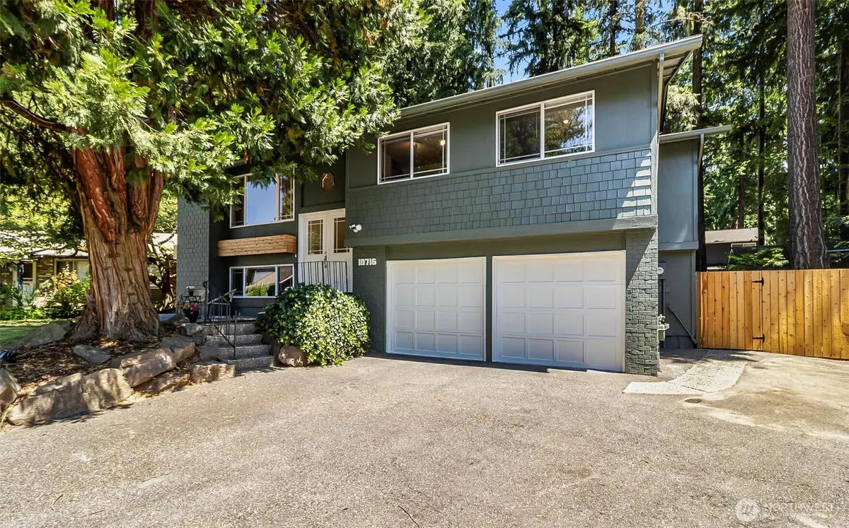 10716 127th Avenue Ne, Kirkland, WA 98033 - #1