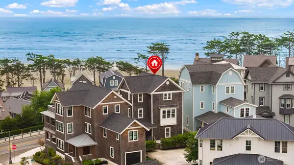 14 Ocean Tide Lane, Pacific Beach, WA 98571
