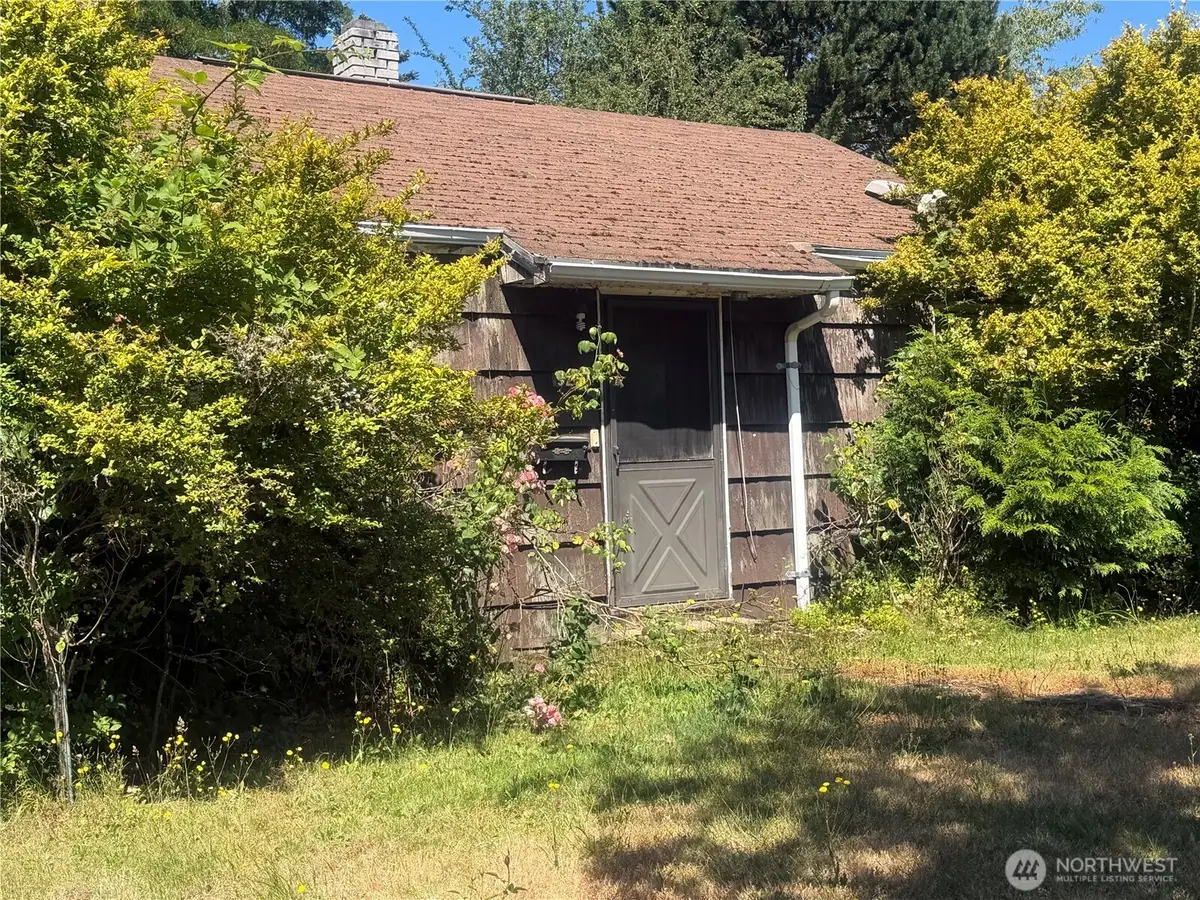 9209 13th Avenue Sw, Seattle, WA 98106 - #1