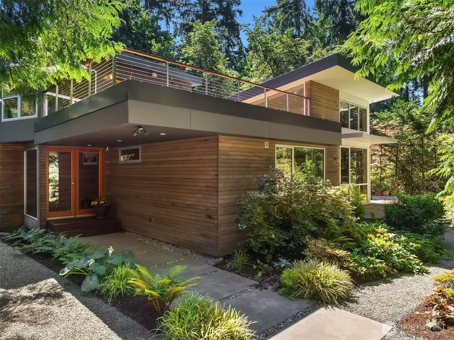 2716 107th Avenue Se, Beaux Arts Village, WA 98004 - #2