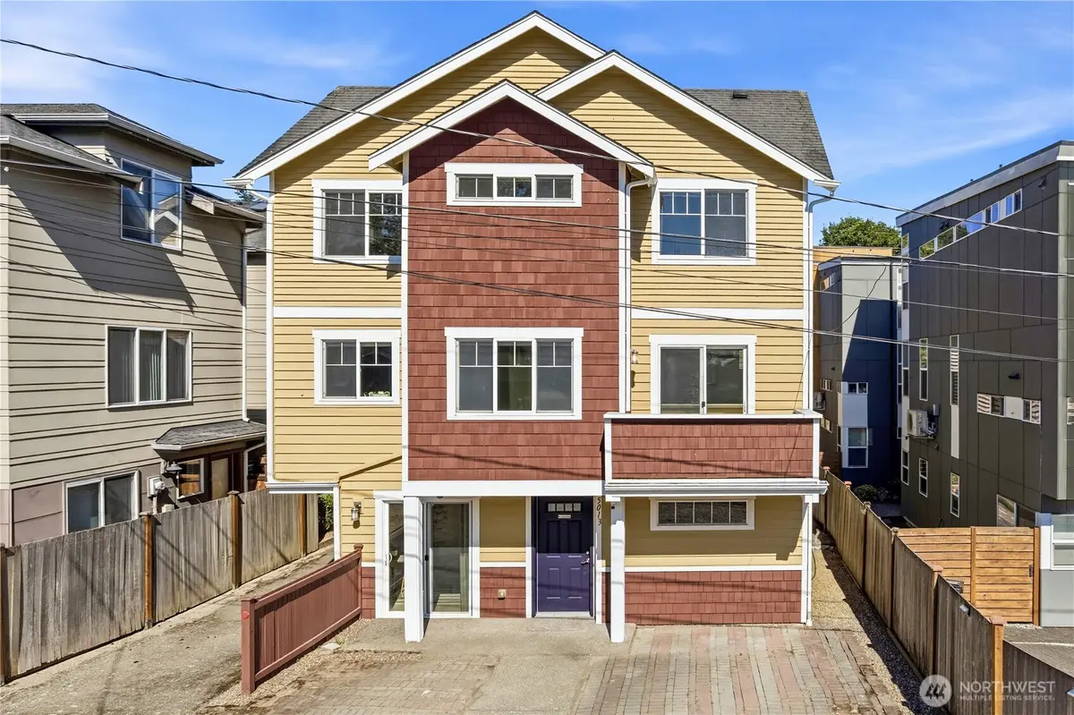 5013 40th Avenue Ne, Seattle, WA 98105 - #1