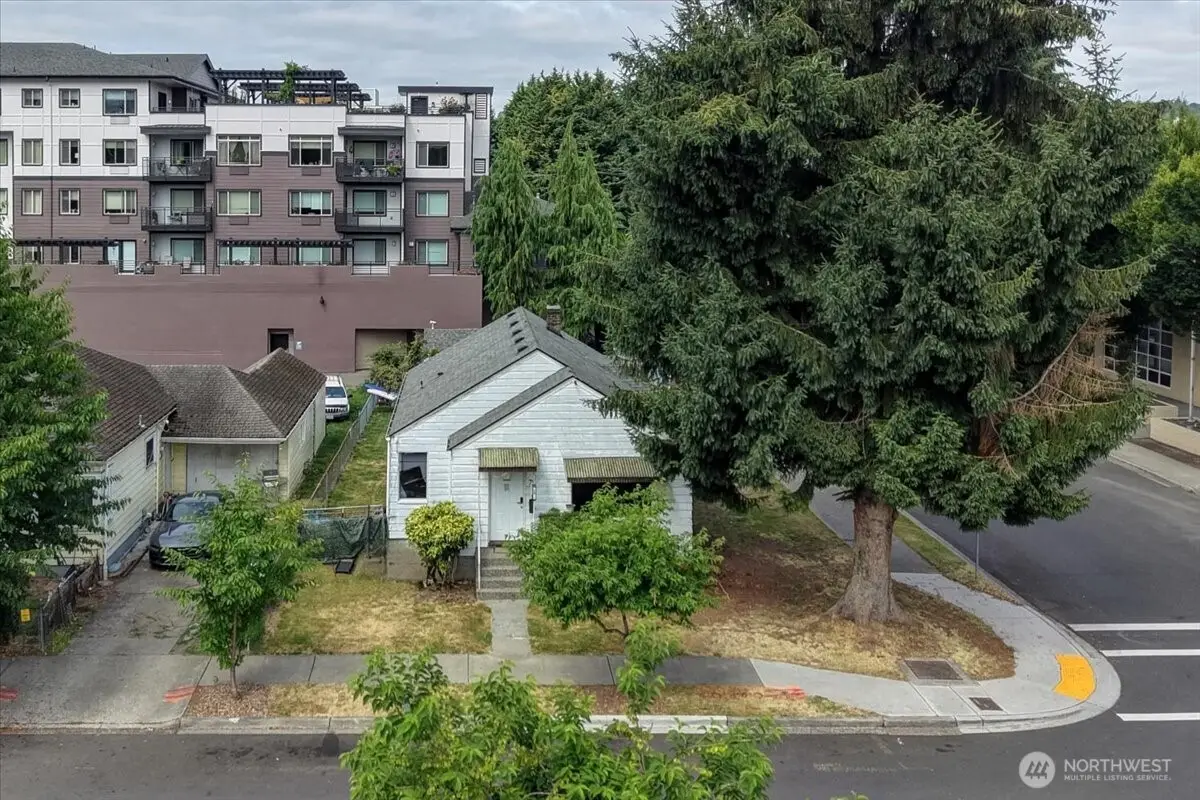 75 Williams Avenue S, Renton, WA 98057 - #1
