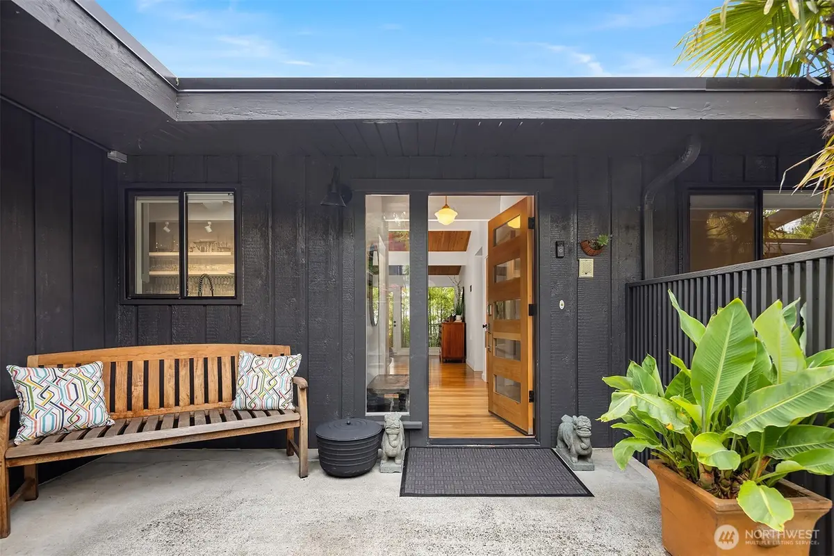 3727 77th Place Se, Mercer Island, WA 98040 - #1