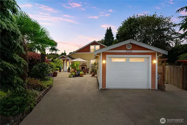 2920 84th Avenue W, University Place, WA 98466