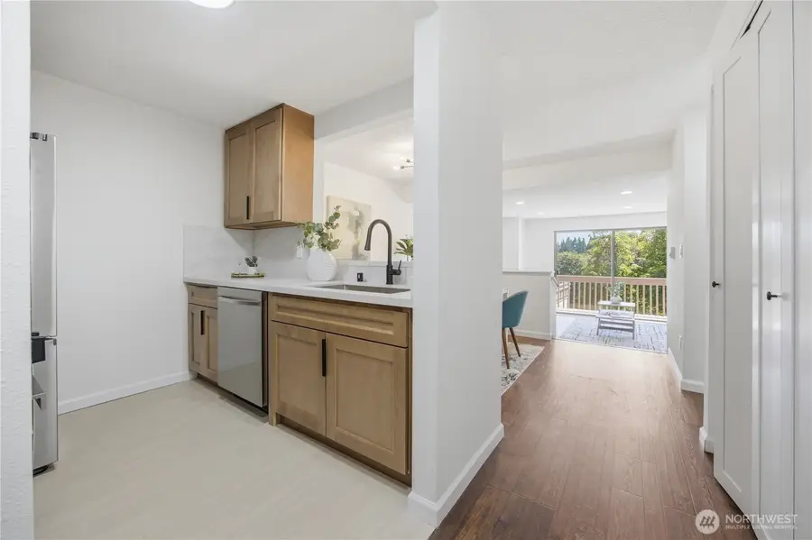 2334 NE 102nd Street #202, Seattle, WA 98125 - #3