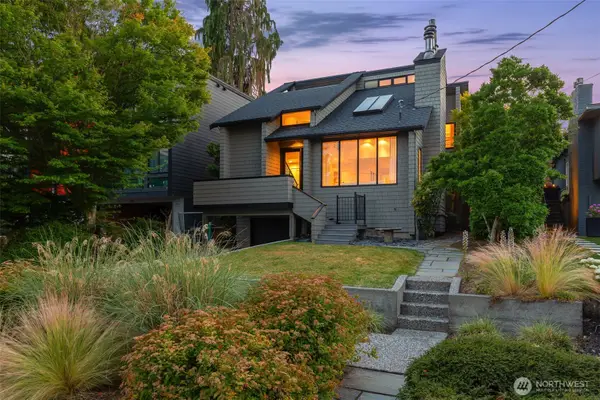 1819 39th Avenue E, Seattle, WA 98112
