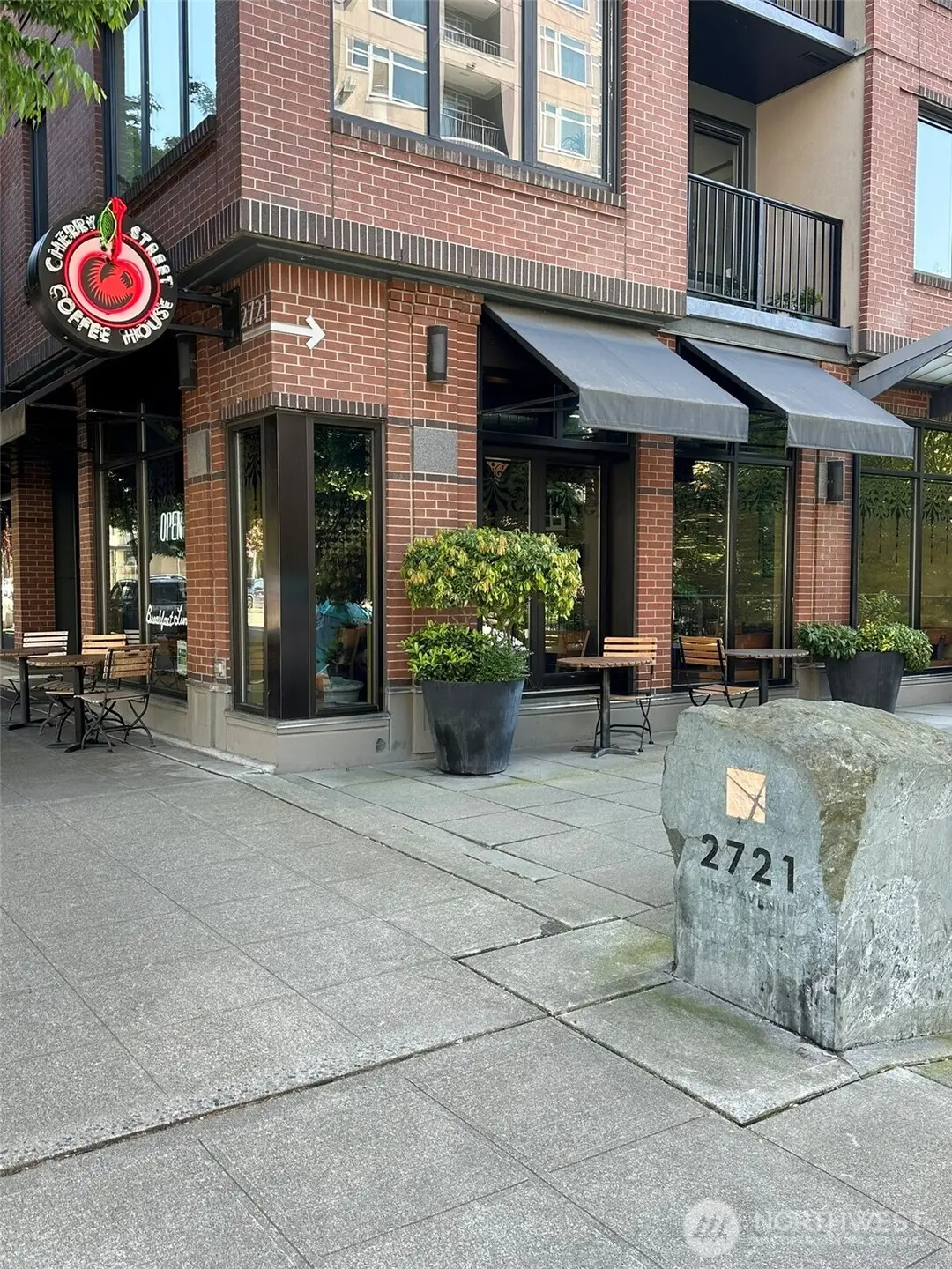 2721 1st Avenue #103, Seattle, WA 98121 - #1