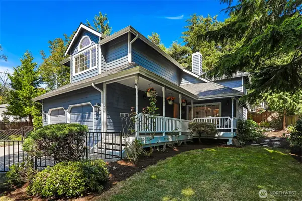 11540 Palatine Avenue N, Seattle, WA 98133