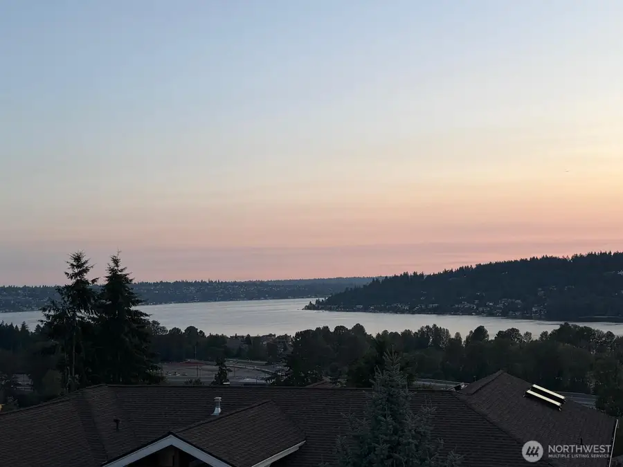 7615 113th Avenue Se, Newcastle, WA 98056 - #2