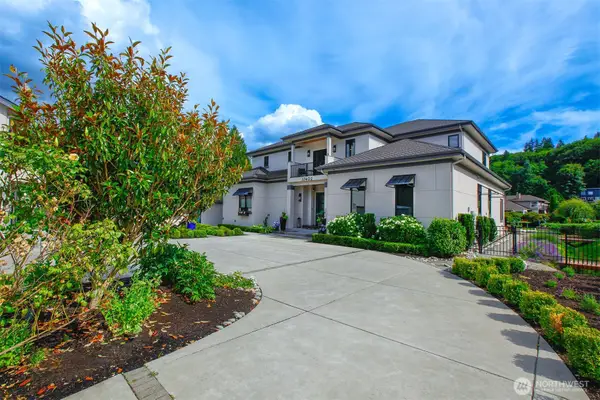 17402 83rd Court Ne, Kenmore, WA 98028