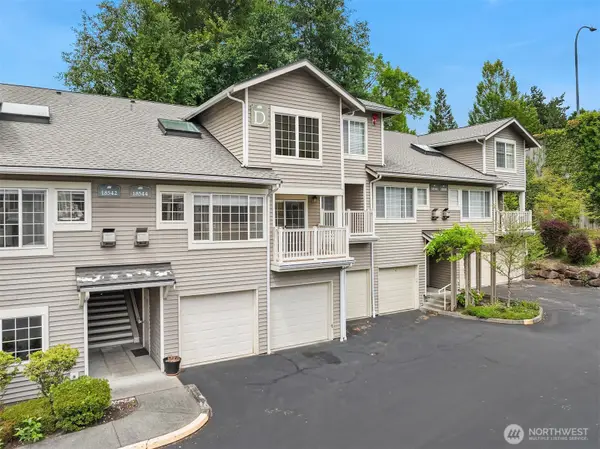 18544 NE 57th Street, Redmond, WA 98052
