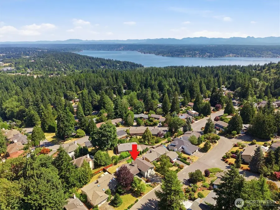15522 SE 44th Place, Bellevue, WA 98006 - #2