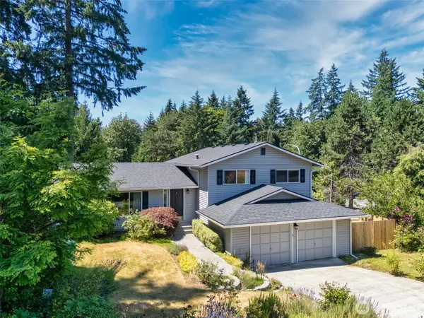 12721 NE 79th Court, Kirkland, WA 98034