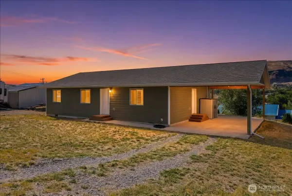 109 C Street, Grand Coulee, WA 99133