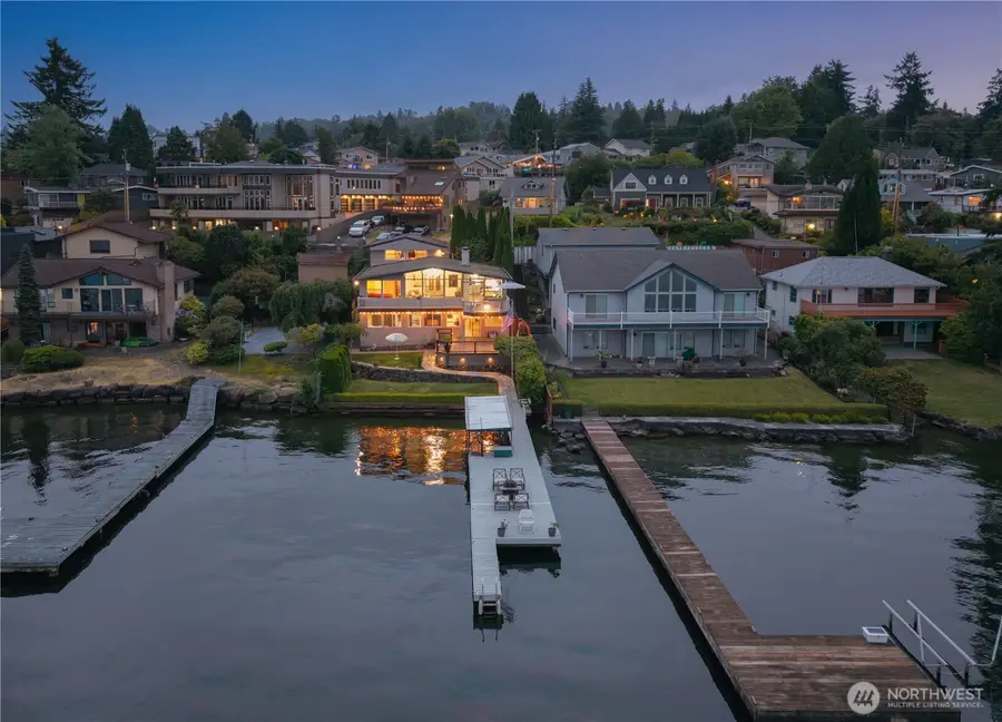 11020 Rainier Avenue S, Seattle, WA 98178 - #2