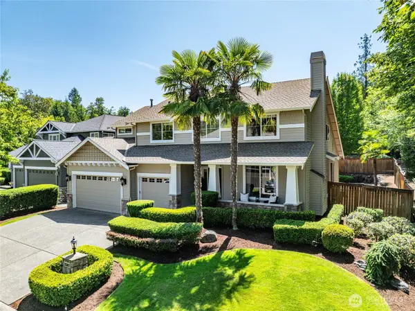 25817 NE 4th Place, Sammamish, WA 98074