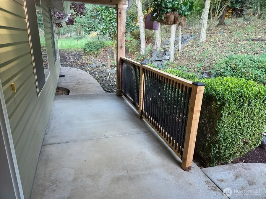 150 Mcadams Road E, Longview, WA 98632 - #2