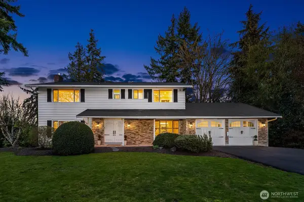 2650 79th Avenue Ne, Medina, WA 98039