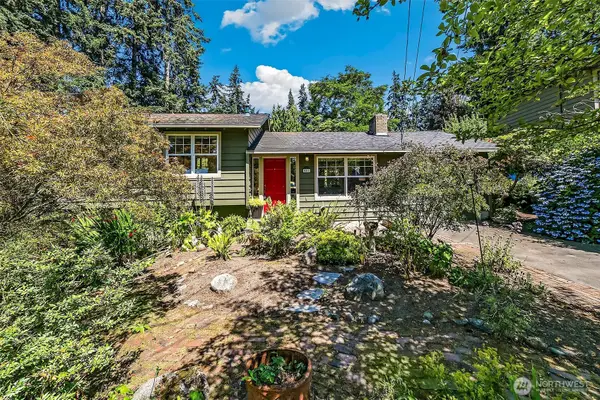 9317 217th Place Sw, Edmonds, WA 98020