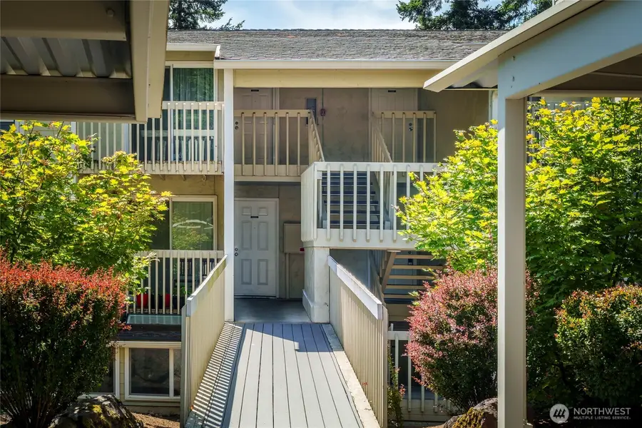 9474 Redmond-woodinville Road Ne #A202E, Redmond, WA 98052 - #3