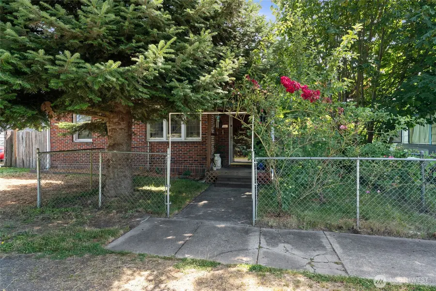 814 Main Street, Vader, WA 98593 - #3