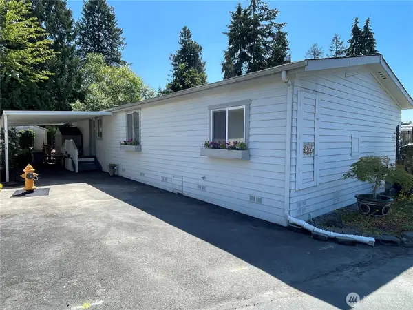 2101 S 324th Street #217, Federal Way, WA 98003