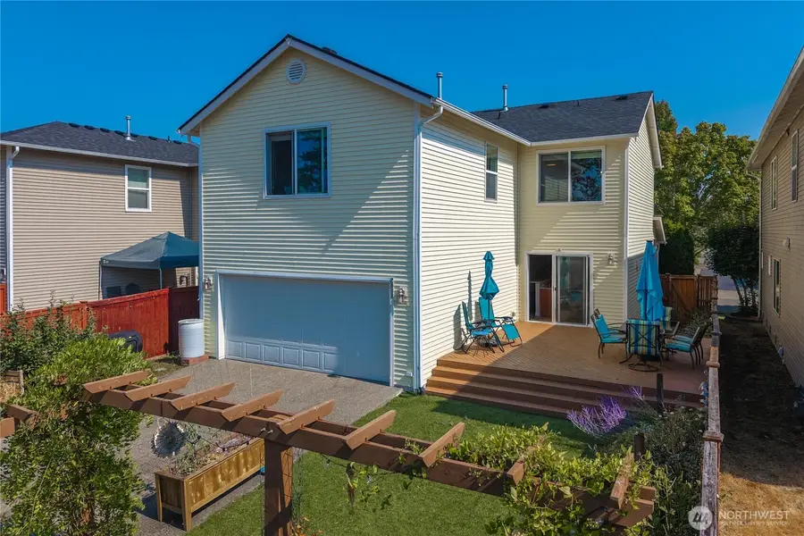 2088 Charles Street, Dupont, WA 98327 - #2