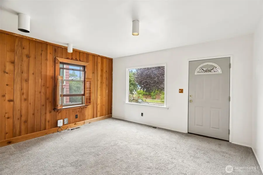 4849 48th Avenue Sw, Seattle, WA 98116 - #3