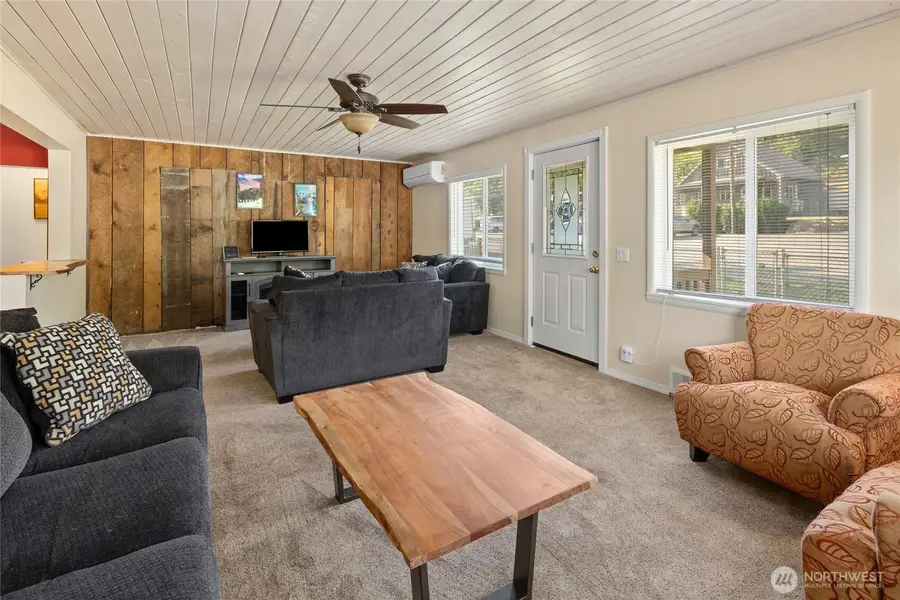 301 W 4th Street, Cle Elum, WA 98922 - #3
