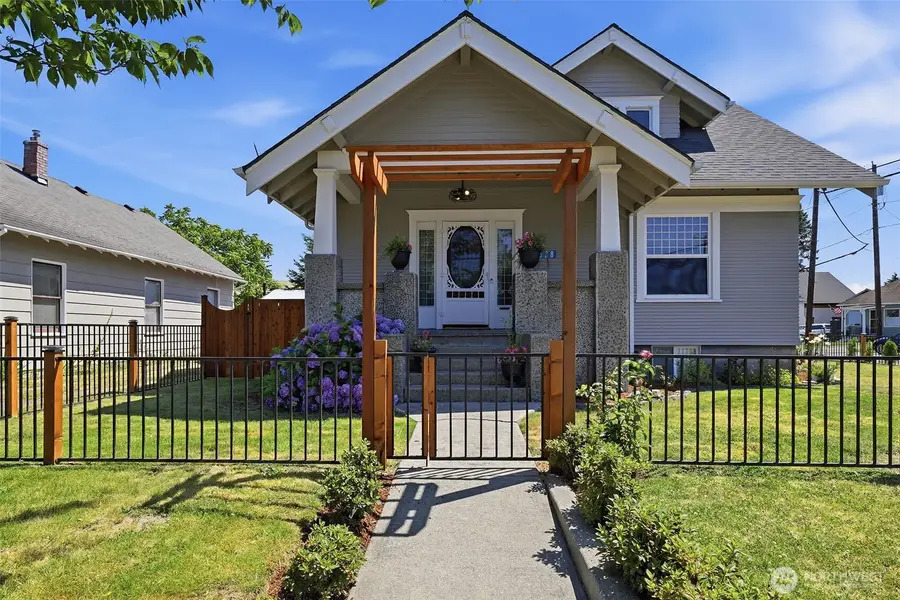 328 S Anacortes Street, Burlington, WA 98233 - #2