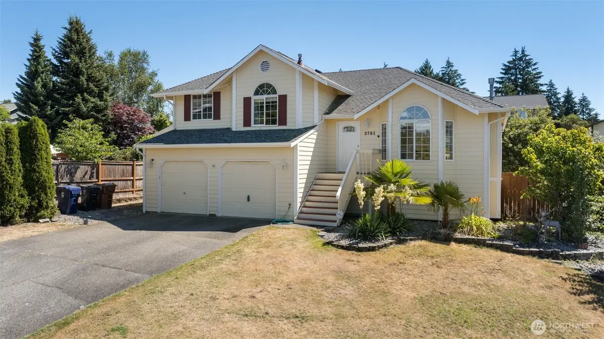 3701 Browns Point Blvd, Tacoma, WA 98422 - #1