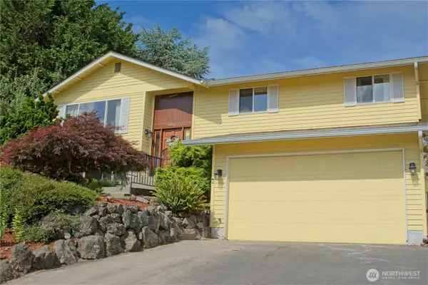 6804 47th Avenue E, Tacoma, WA 98443