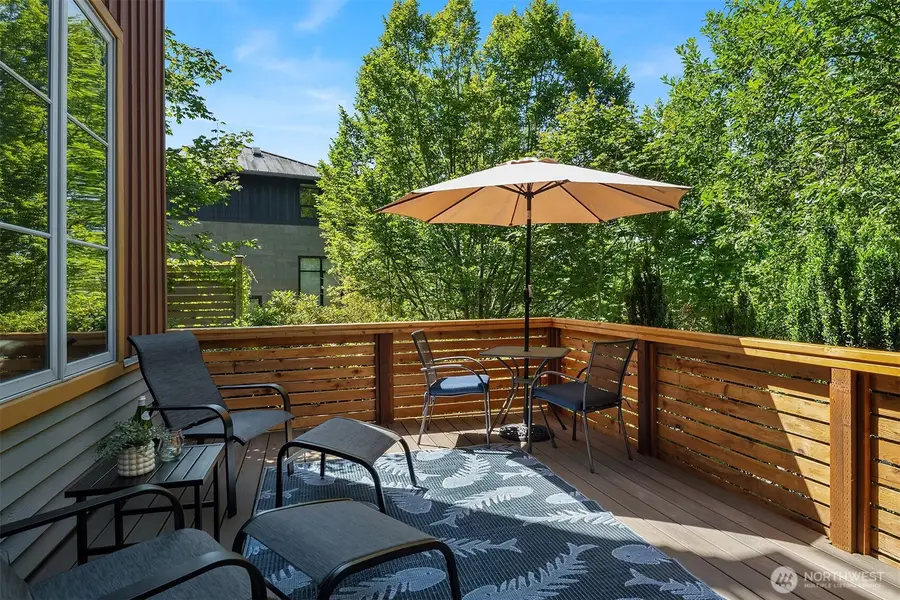 3824 Evanston Avenue N #11, Seattle, WA 98103 - #3