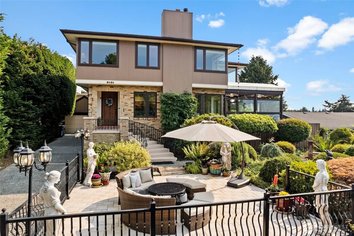 2131 NW 96th Street, Seattle, WA 98117 - #1