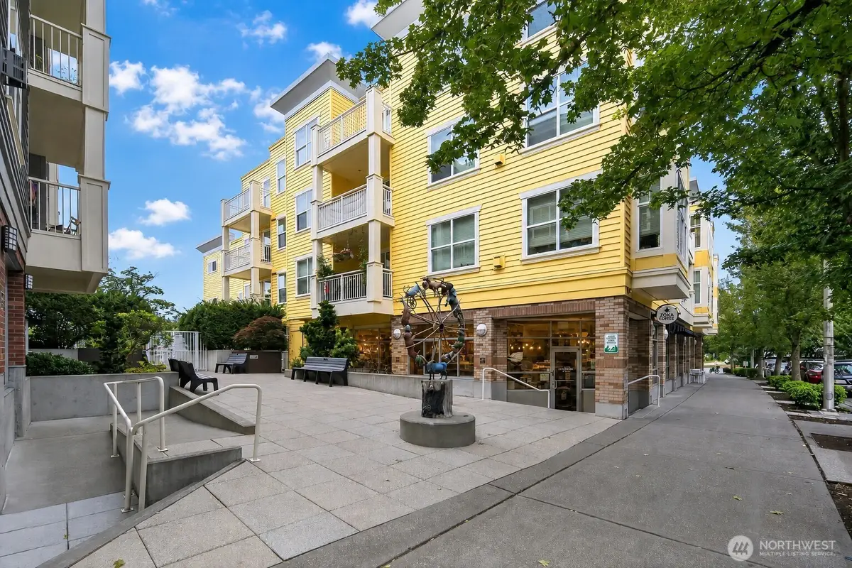 2901 NE Blakeley #401, Seattle, WA 98105 - #1