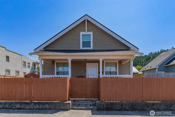 110 S Gold Street, Centralia, WA 98531