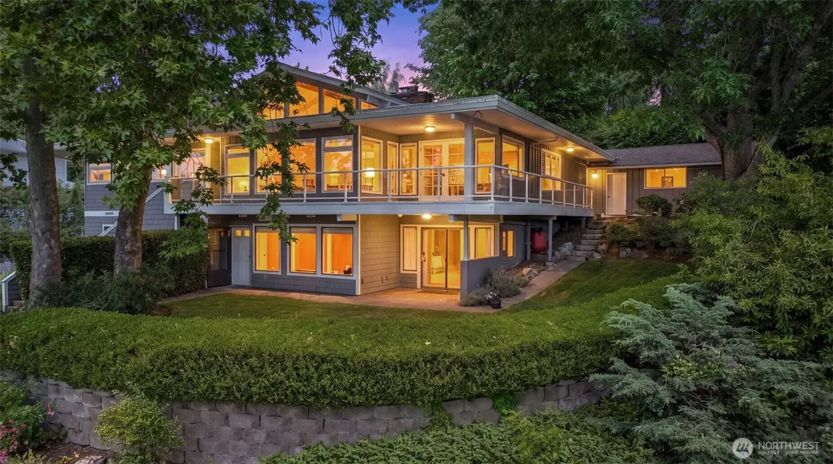 18744 Kenlake Place Ne, Kenmore, WA 98028 - #1