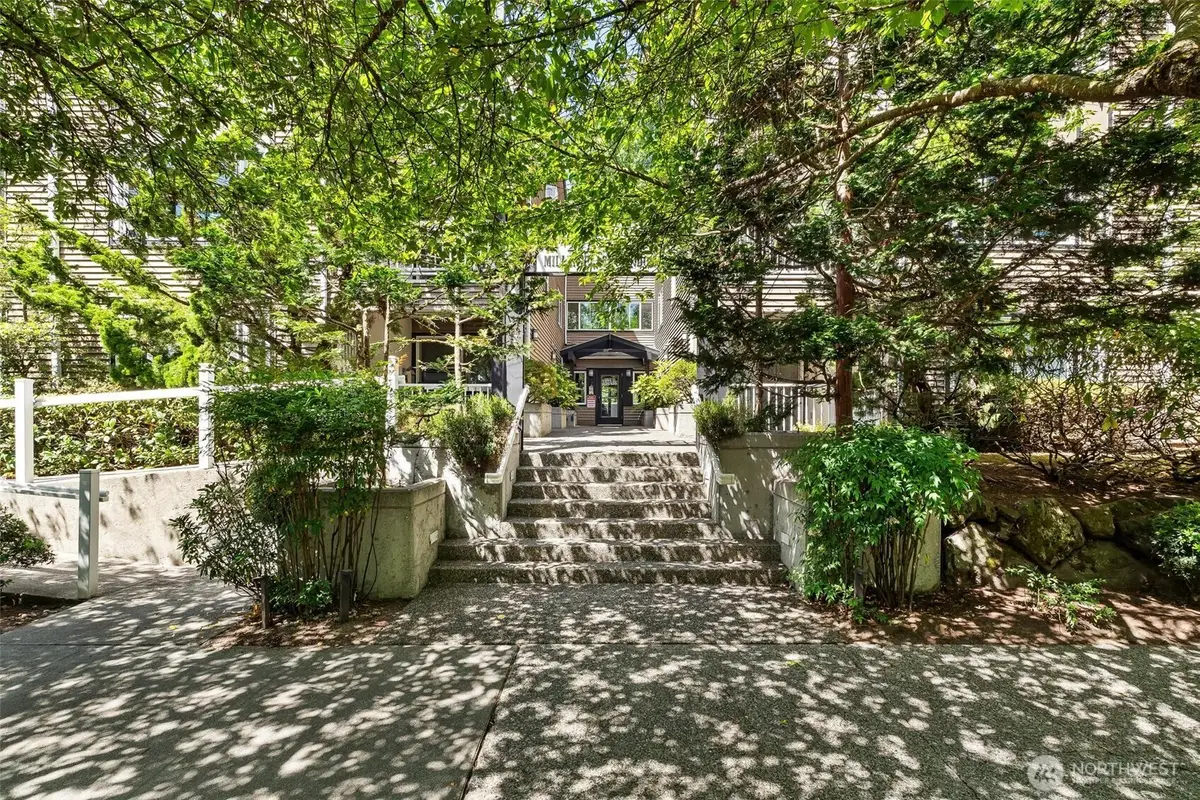 215 20th Avenue E #201, Seattle, WA 98112 - #1