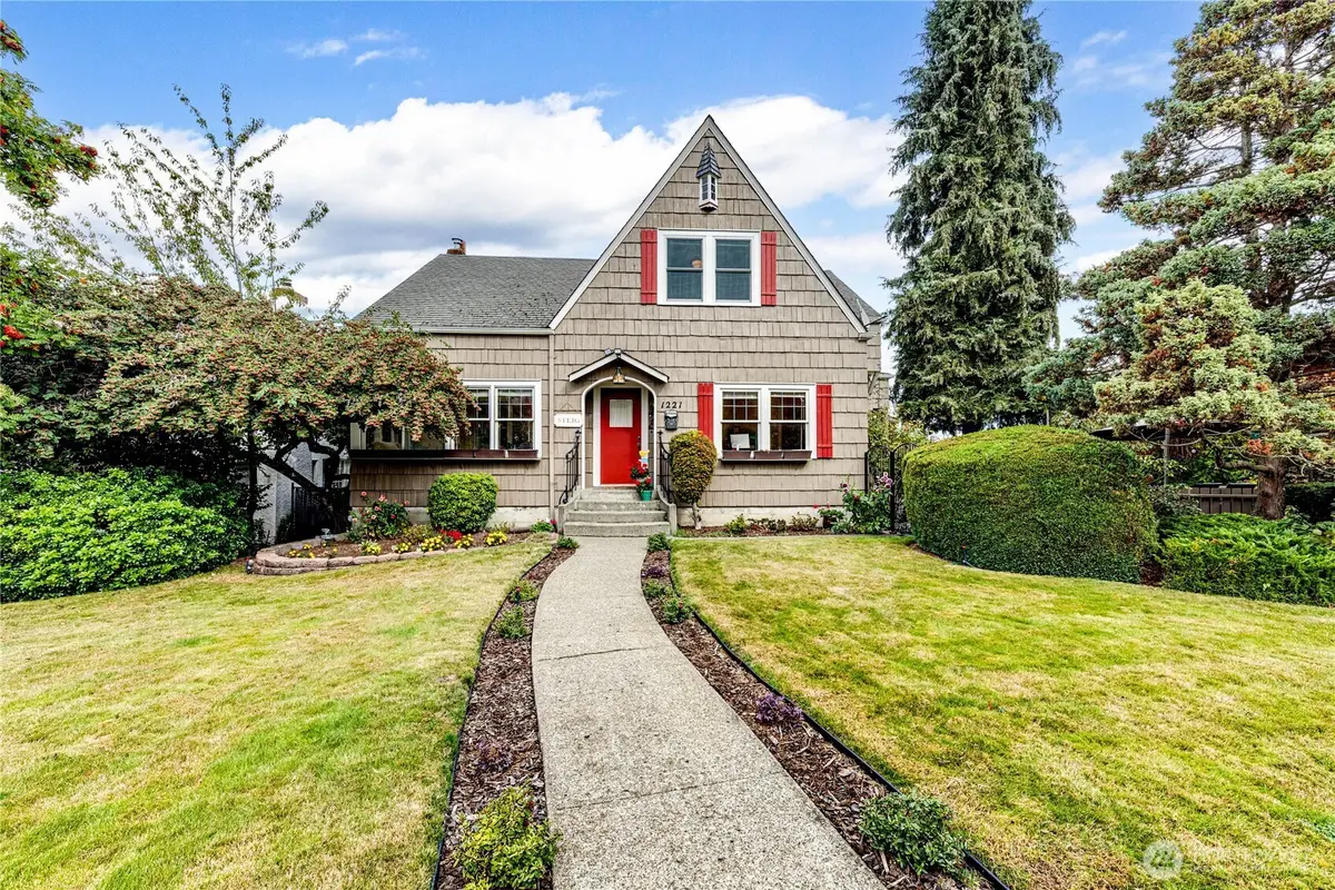 1221 E 2nd Street, Port Angeles, WA 98362 - #1