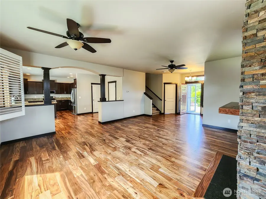 4008 H Avenue, Anacortes, WA 98221 - #3