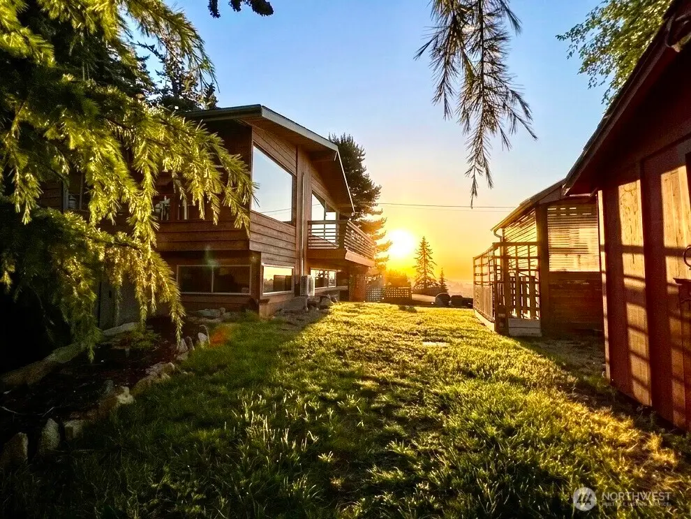 620 S Liberty Street, Port Angeles, WA 98362 - #1