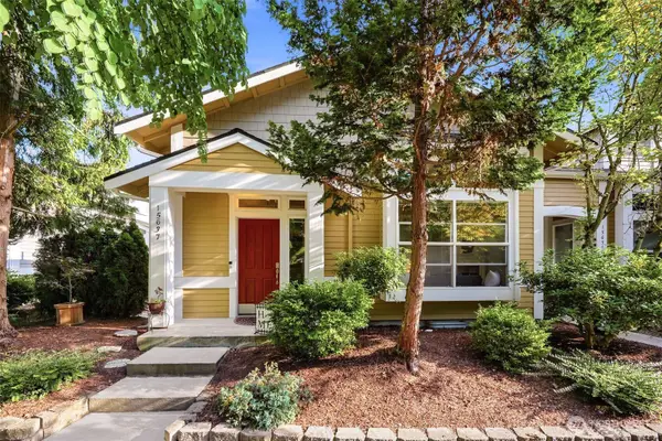 15637 NE 92nd Way #B2101, Redmond, WA 98052