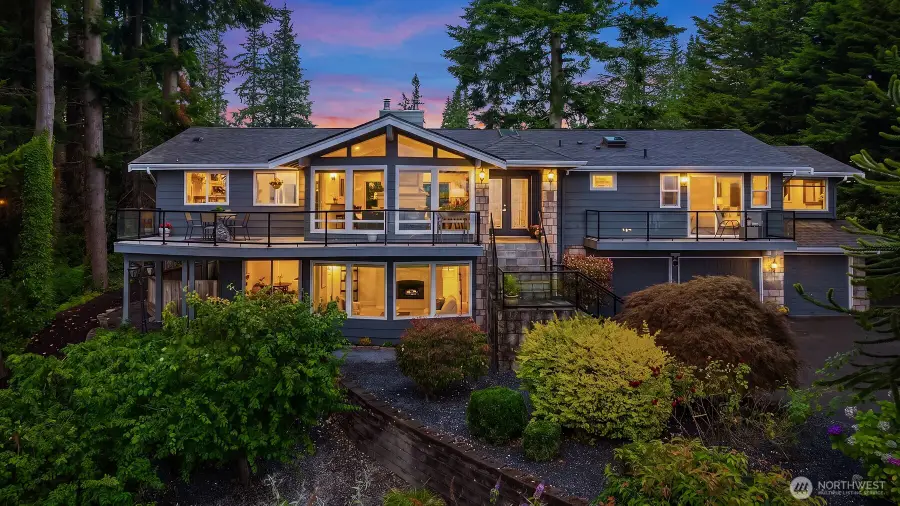 310 Skyline Drive, Edmonds, WA 98020 - #2